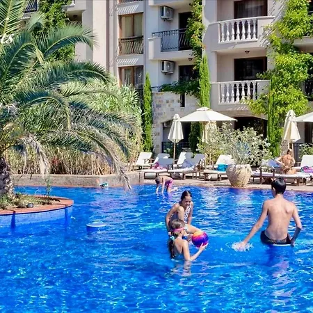 Lejlighed студио каскадас к34